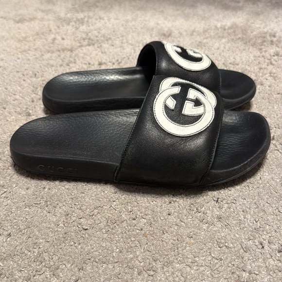 💯AUTHENTIC Ladies Gucci Slides - Picture 2 of 2